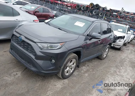 2021 Toyota Rav4 Hybrid Xle z USA, uszkodzony, nr VIN 2T3RWRFV7MW127472